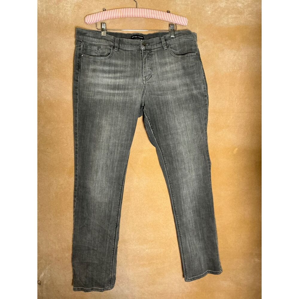 New York Company Gray Wash Straight Leg Jeans Size 16‎ Cotton Spandex